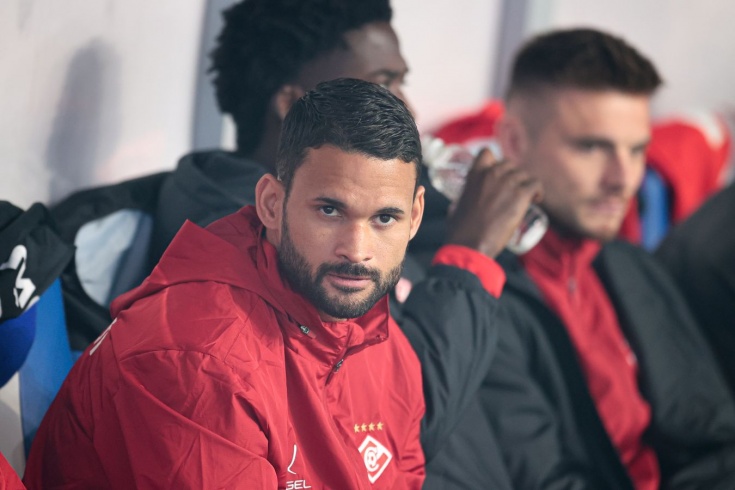 利用对抗让 利用对抗让